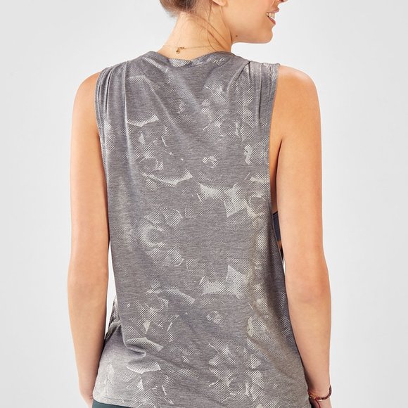 🧵 3/$25 - NWOT Muscle athletic t - Picture 2 of 2